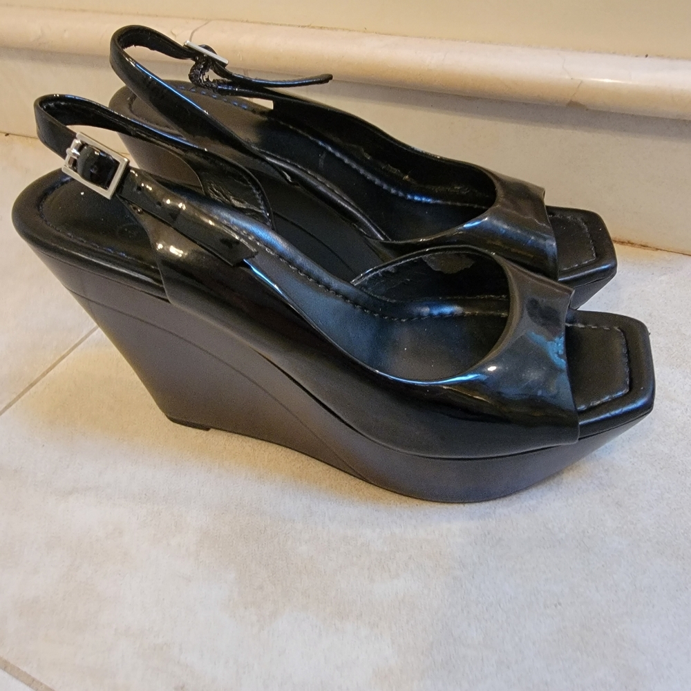 Jessica Simpson Black Patent Leather Heels